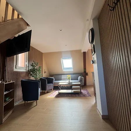 Magnolia, Au Centre De شقة كولمار